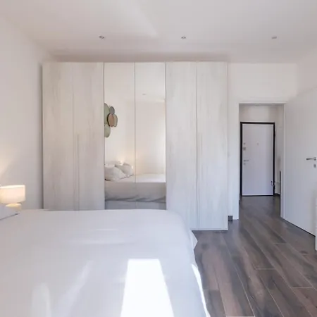 Interno20 4* Болонья