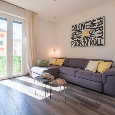 Bed & Breakfast Interno20 *