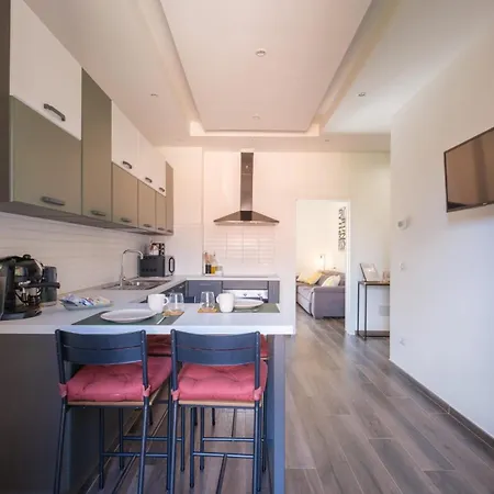 Interno20 Couette-café 4*